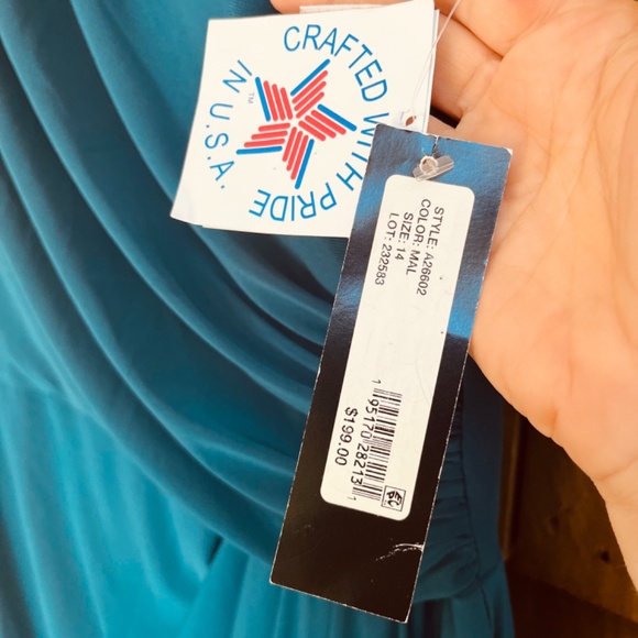 Betsy & Adam Women's “Patricia” Long Jersey Knit Ruffle Sleeveless Dress Size 14 - Picture 11 of 17